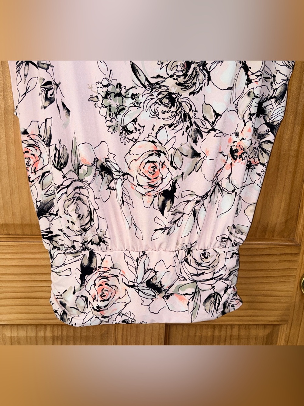 NwoT White House Black Market Pink &  Black Floral Top-S-EC - Picture 5 of 11